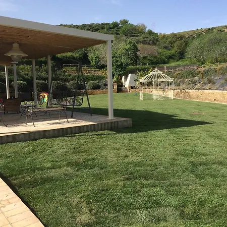 Il Casale Di Gurafi Farm stay