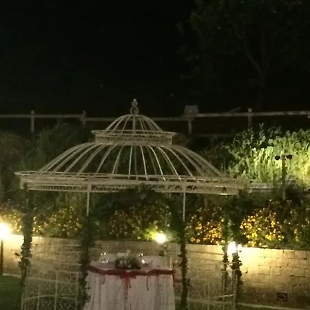 Il Casale Di Gurafi Farm stay *